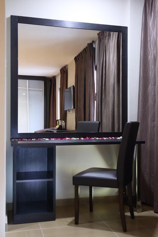 Gl Hotel Keluang Quarto foto